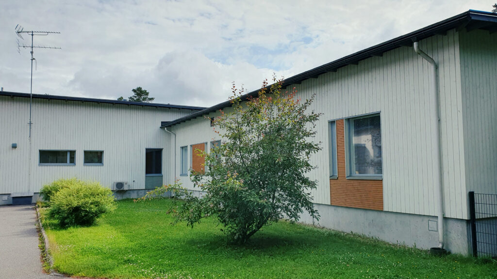 Runo ulkoa päin